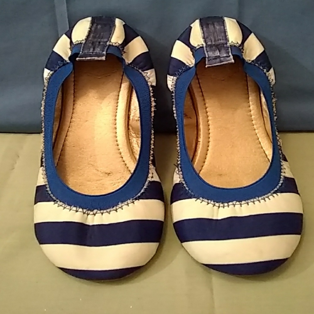Ballet style shoes